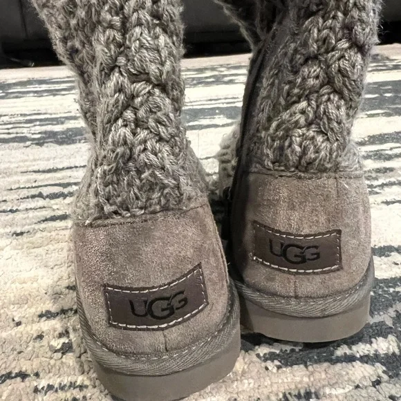 UGG Charcoal Knit Boots - Picture 10 of 10